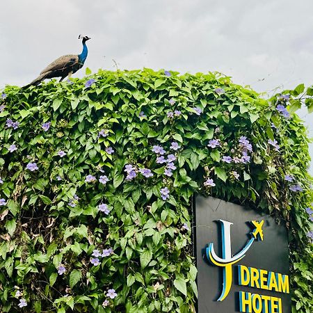 Airport J Dream Resort Dewamottawa Εξωτερικό φωτογραφία