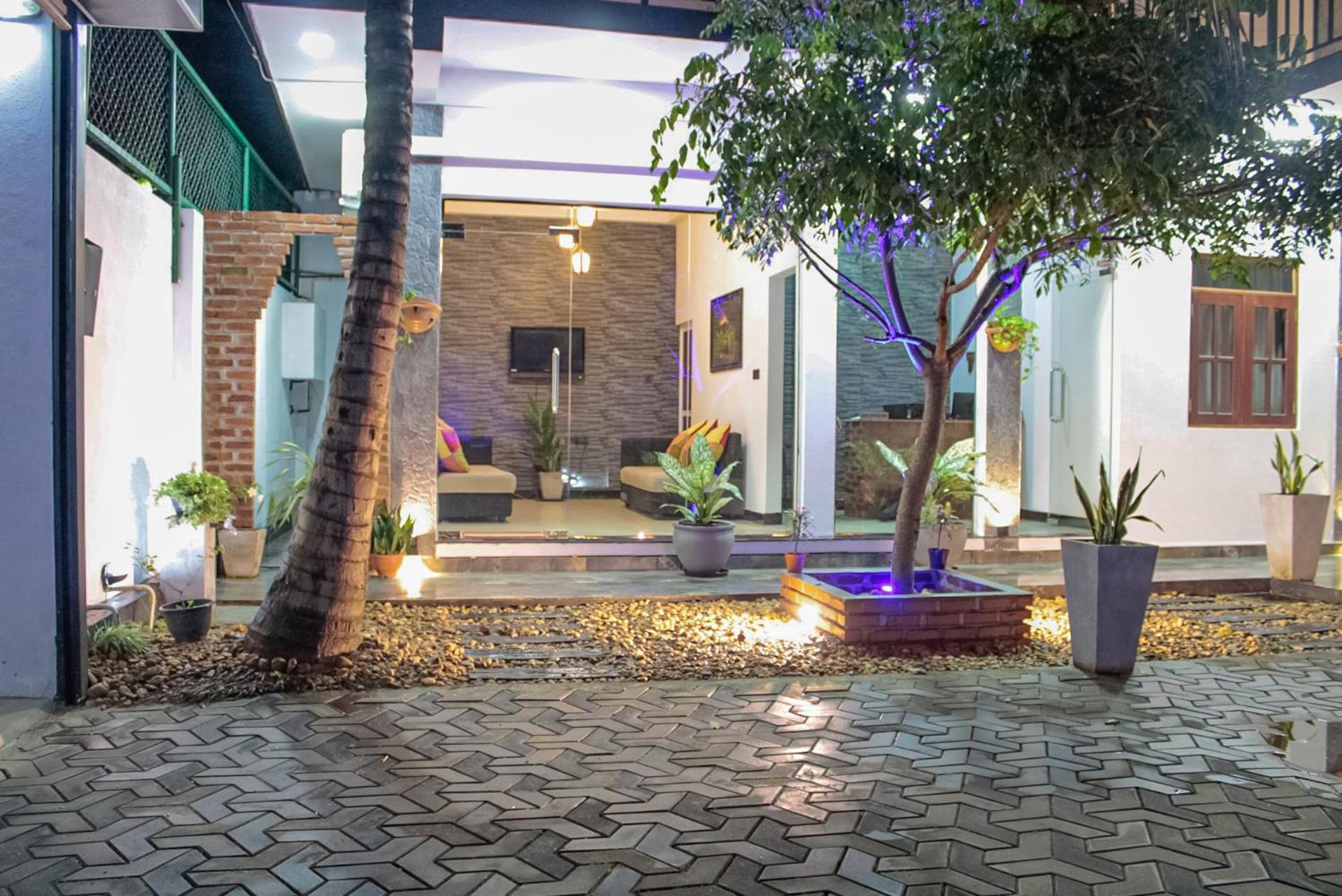 Airport J Dream Resort Dewamottawa Εξωτερικό φωτογραφία